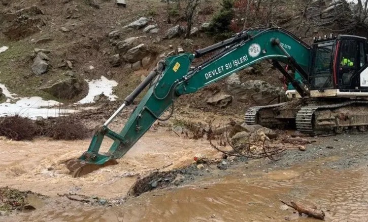 Isparta’da Şiddetli Yağış: Köylerde Taşkın ve Su Baskınları Yaşandı