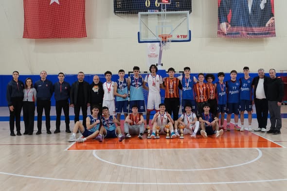 Genç Erkek ve Kız Basketbol Takımları İl Şampiyonluğunu Kapıştı