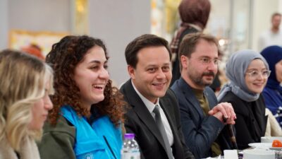 Bediüzzaman Said Nursi Kız Öğrenci