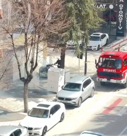 Isparta’da Geri Dönüşüm Kutusunda Yangın Paniği