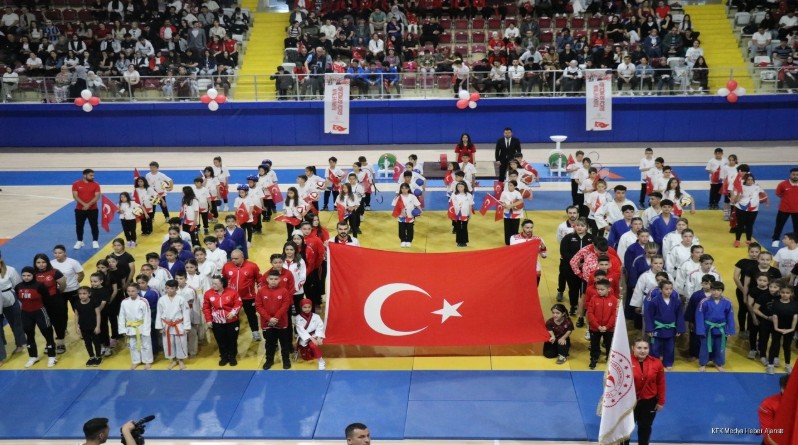 19 Mayıs Atatürk’ü Anma,