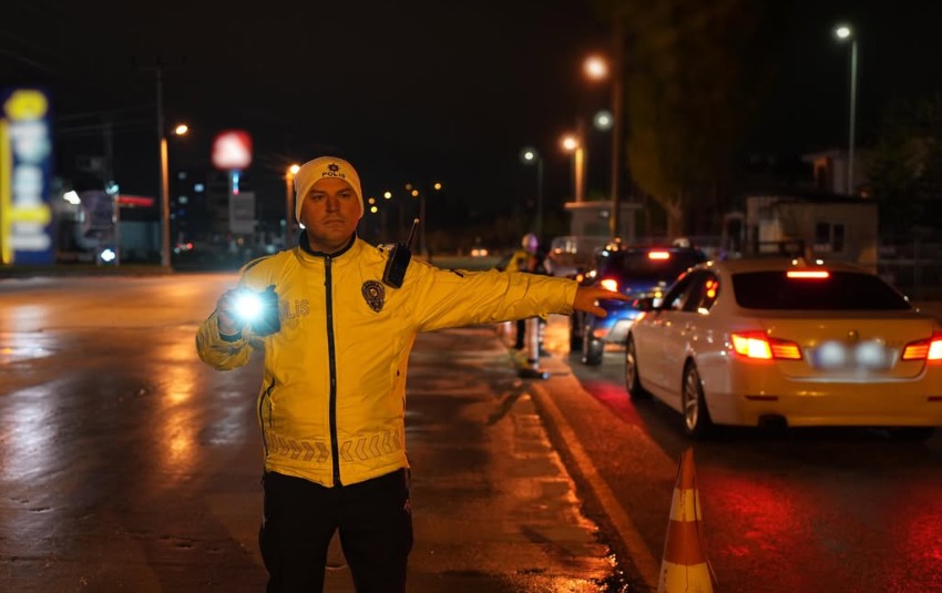 Isparta’da Güvenlik Uygulamaları Aralıksız Sürüyor