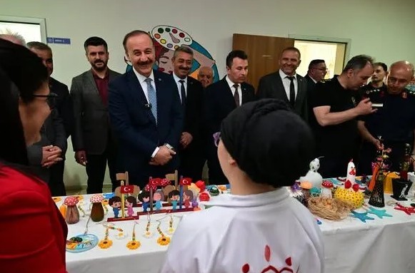 Abdullah Erin, Şarkikaraağaç ilçesinde
