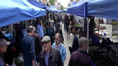 Isparta’da haftanın en hareketli alışveriş