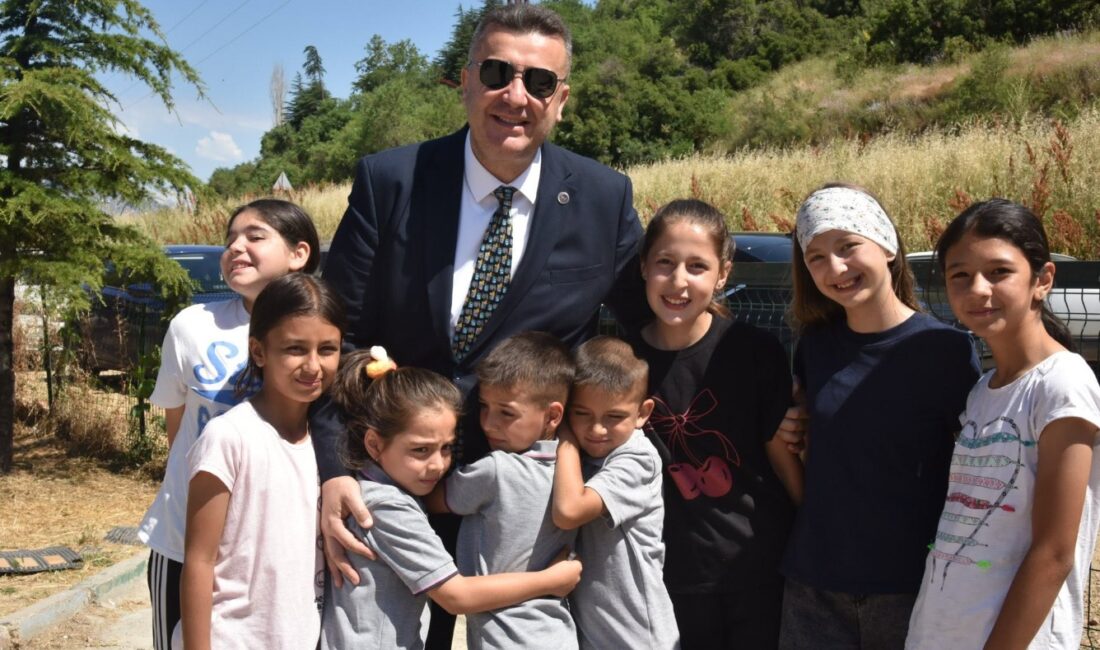 Mustafa Özer, ilçedeki eğitim