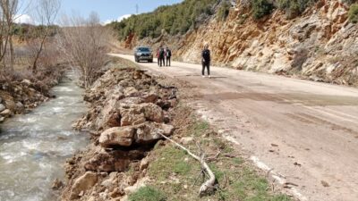 Isparta İl Özel İdaresi ekipleri,
