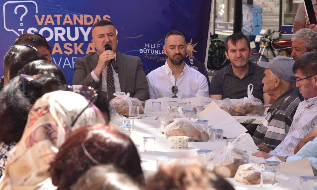 “Vatandaş Soruyor, Başkan Cevaplıyor” Buluşmaları Sürüyor