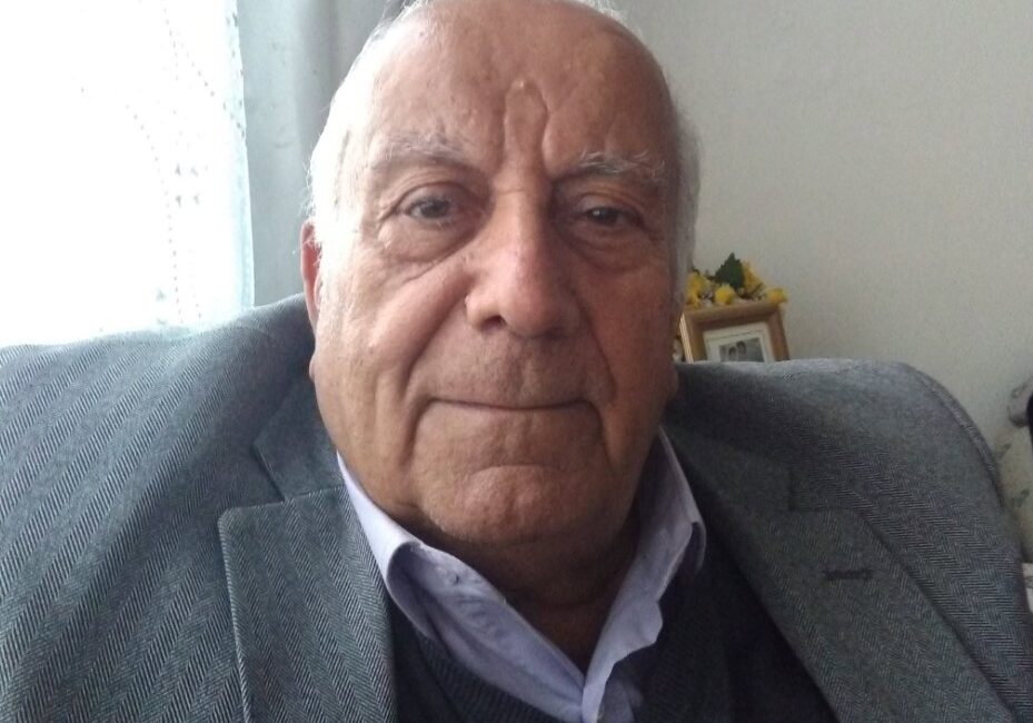 Senirkent ilçesi sakinlerinden, emekli