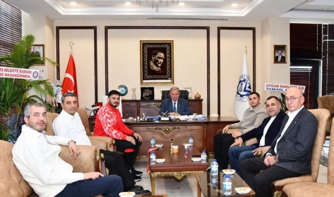 Bilek güreşinde ulusal ve uluslararası